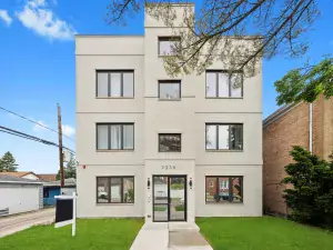 1001 N Campbell Avenue #1 Chicago IL 60622 MLS #MRD12502548 48 broker reciprocity