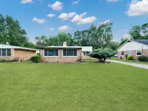 14613 Dante Avenue Dolton IL 60419 MLS #MRD12408299 60 broker reciprocity