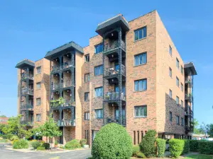 2021 Ammer Ridge Court #302 Glenview IL 60025 MLS #MRD12488017 48 broker reciprocity