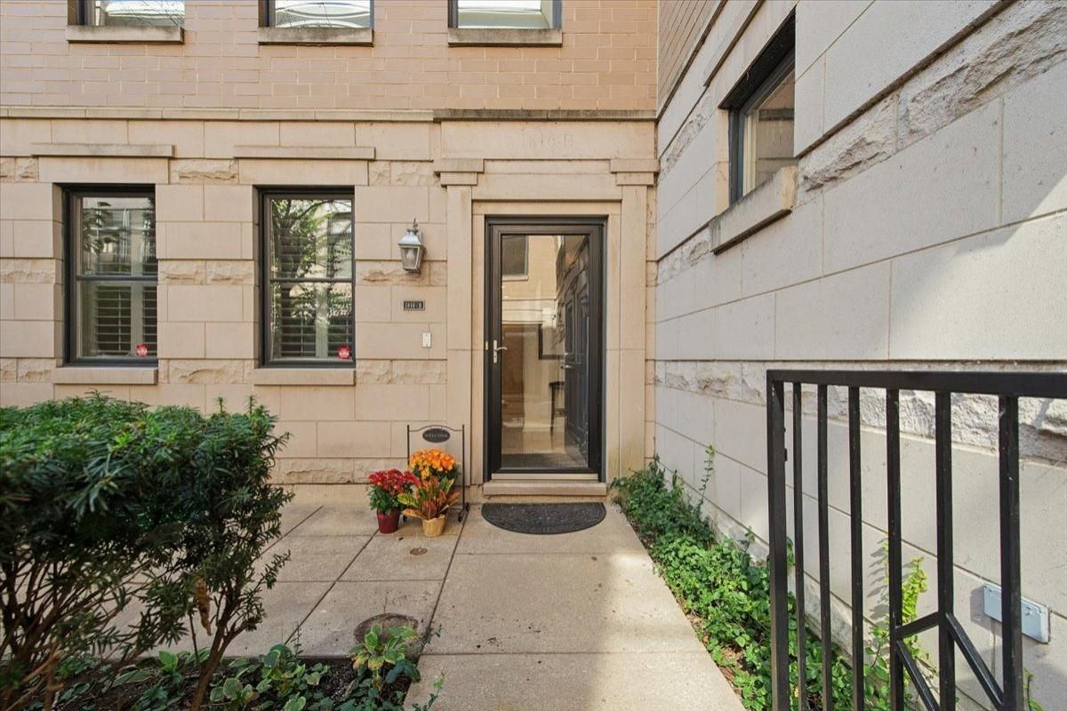 1816 S Indiana Avenue #B Chicago IL 60616 MLS #MRD12379390 45 MLS #MRD12379390 image #0