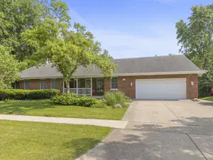 515 Peyton Street Geneva IL 60134 MLS #MRD12486318 56 broker reciprocity