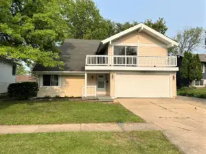 417 Beaver Drive Streamwood IL 60107 MLS #MRD12500667 52 broker reciprocity