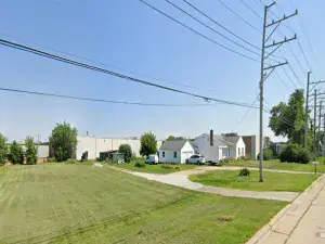 Deerfield Road Riverwoods IL 60015 MLS #MRD12323244 44 broker reciprocity