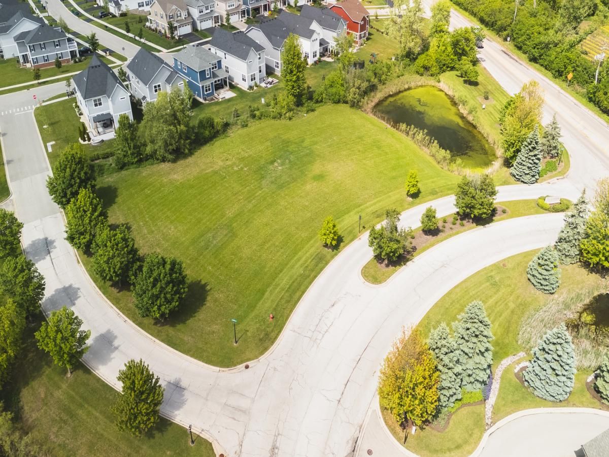11 Executive Drive Hawthorn Woods IL 60047 MLS #MRD12385246 41 MLS #MRD12385246 image #0