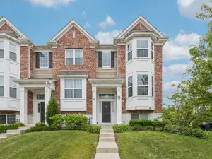 30W289 Pinehurst Drive #289 Naperville IL 60563 MLS #MRD12458035 54 broker reciprocity