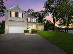 36688 N Yew Tree Drive Lake Villa IL 60046 MLS #MRD12460372 50 broker reciprocity