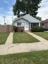 706 E 72nd Street Chicago IL 60619 MLS #MRD12503044 64 broker reciprocity