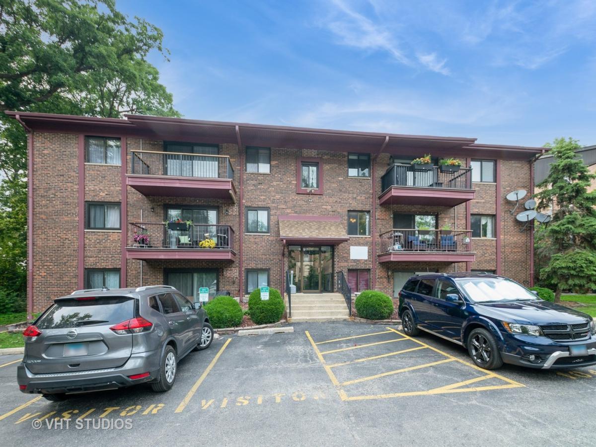 8473 Archer Avenue #204 Willow Springs IL 60480 MLS #MRD12388161 45 MLS #MRD12388161 image #0
