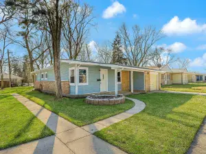 481 Talala Street Park Forest IL 60466 MLS #MRD12352379 50 broker reciprocity