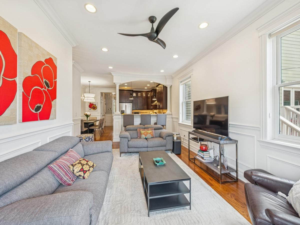 MLS #MRD12390928 image #0