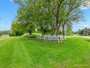 3905 Riverside Drive Johnsburg IL 60051 MLS #MRD12148711 46 broker reciprocity
