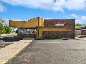 25 S Roselle Road Schaumburg IL 60193 MLS #MRD12390728 34 broker reciprocity