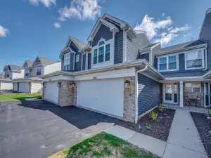 515 North Avenue Aurora IL 60505 MLS #MRD12503049 62 broker reciprocity