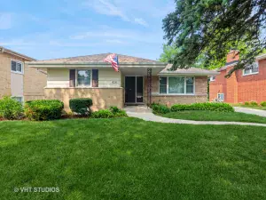 301 Forest View Avenue Elk Grove Village IL 60007 MLS #MRD12353306 64 broker reciprocity