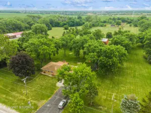 209 Linden Oaks Lane New Lenox IL 60451 MLS #MRD12501938 46 broker reciprocity