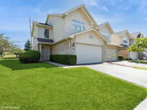 4441 185th Street Country Club Hills IL 60478 MLS #MRD12384327 58 broker reciprocity