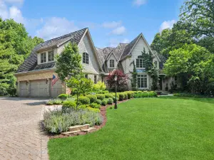 34W033 White Thorne Road Wayne IL 60184 MLS #MRD12480753 18 broker reciprocity