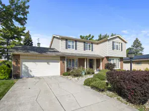 15200 Pine Drive Oak Forest IL 60452 MLS #MRD12441209 46 broker reciprocity