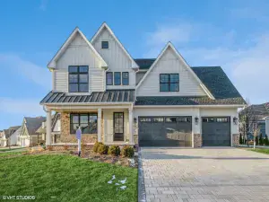 8120 Woodside Lane Burr Ridge IL 60527 MLS #MRD12415208 56 broker reciprocity