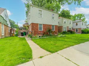 1604 Grant Avenue Rockford IL 61103 MLS #MRD12500135 60 broker reciprocity