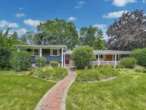 301 Forest View Avenue Elk Grove Village IL 60007 MLS #MRD12353306 62 broker reciprocity