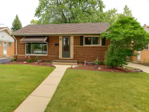 2811 Elim Avenue Zion IL 60099 MLS #MRD12503581 46 broker reciprocity