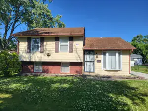 29 Cunningham Lane Park Forest IL 60466 MLS #MRD12439508 58 broker reciprocity