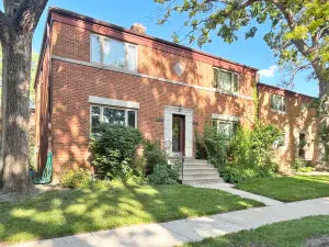 239 N Mill Road #403-A Addison IL 60101 MLS #MRD12503022 58 broker reciprocity