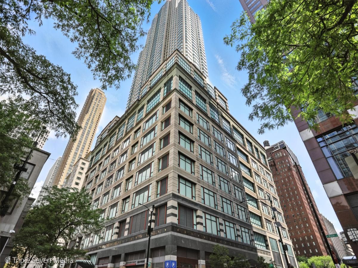 100 E Huron Street #2301 Chicago IL 60611 MLS #MRD12406634 45 MLS #MRD12406634 image #0