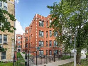 9606 Golf Terrace #2W Des Plaines IL 60016 MLS #MRD12500818 50 broker reciprocity