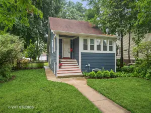 8950 Ewing Avenue Evanston IL 60203 MLS #MRD12503085 48 broker reciprocity