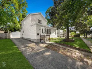 2551 Prairieview Lane Aurora IL 60502 MLS #MRD12485597 54 broker reciprocity