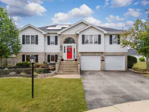 5692 W Roosevelt Street Monee IL 60449 MLS #MRD12492585 58 broker reciprocity