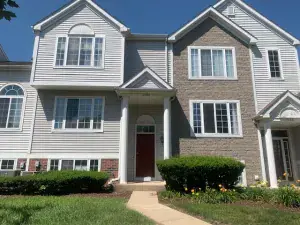 1275 E Baldwin Lane #504 Palatine IL 60074 MLS #MRD12500796 52 broker reciprocity