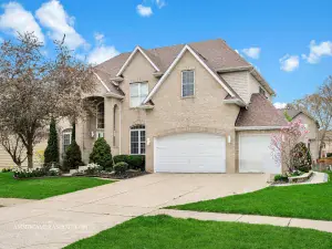 3616 Eliot Lane Naperville IL 60564 MLS #MRD12496277 60 broker reciprocity