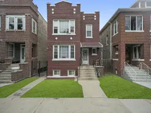 8126 S Vernon Avenue Chicago IL 60619 MLS #MRD12491587 58 broker reciprocity