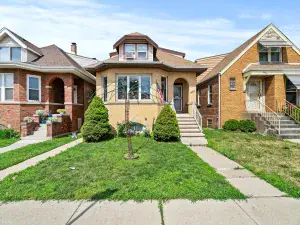 11121 S Avenue L Chicago IL 60617 MLS #MRD12502911 58 broker reciprocity