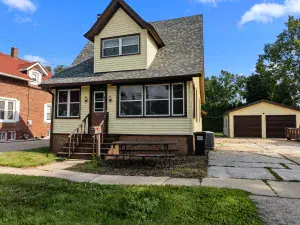 1121 W 104TH Street Chicago IL 60643 MLS #MRD12483980 62 broker reciprocity