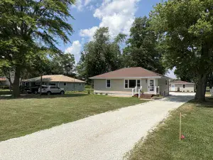 5876 W 720n Road Kankakee IL 60901 MLS #MRD12495011 56 broker reciprocity