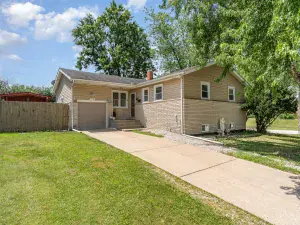1103 Parkview Drive Rock Falls IL 61071 MLS #MRD12494374 54 broker reciprocity