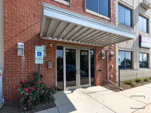 22 W Chicago Avenue #3 Naperville IL 60540 MLS #MRD12369338 60 broker reciprocity