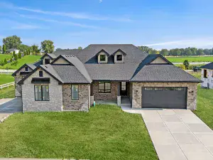 17225 Munster Lane Tinley Park IL 60477 MLS #MRD12394806 50 broker reciprocity