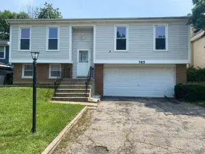 1171 Regency Drive Schaumburg IL 60193 MLS #MRD12444045 106 broker reciprocity