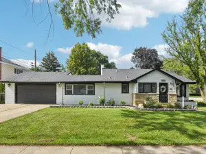2751 Pauline Avenue Glenview IL 60025 MLS #MRD12453379 64 broker reciprocity