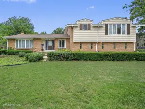 924 Lyford Lane Wheaton IL 60189 MLS #MRD12497942 52 broker reciprocity