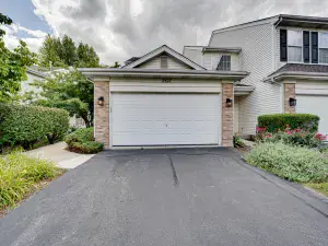 209 Center Street #2 Naperville IL 60540 MLS #MRD12434910 56 broker reciprocity
