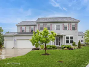 3375 Fulshear Circle Aurora IL 60503 MLS #MRD12498268 54 broker reciprocity