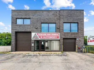 10001 Derby Lane Westchester IL 60154 MLS #MRD12081333 50 broker reciprocity
