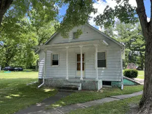 503 Main Street Dalzell IL 61320 MLS #MRD12450183 40 broker reciprocity