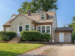 5703 Fox Lake Road McHenry IL 60051 MLS #MRD12504338 58 broker reciprocity
